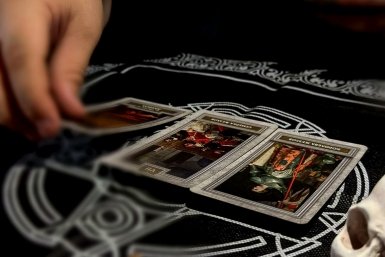 Стало известно, что было в "Битве экстрасенсов", которую снимали на Ставрополье