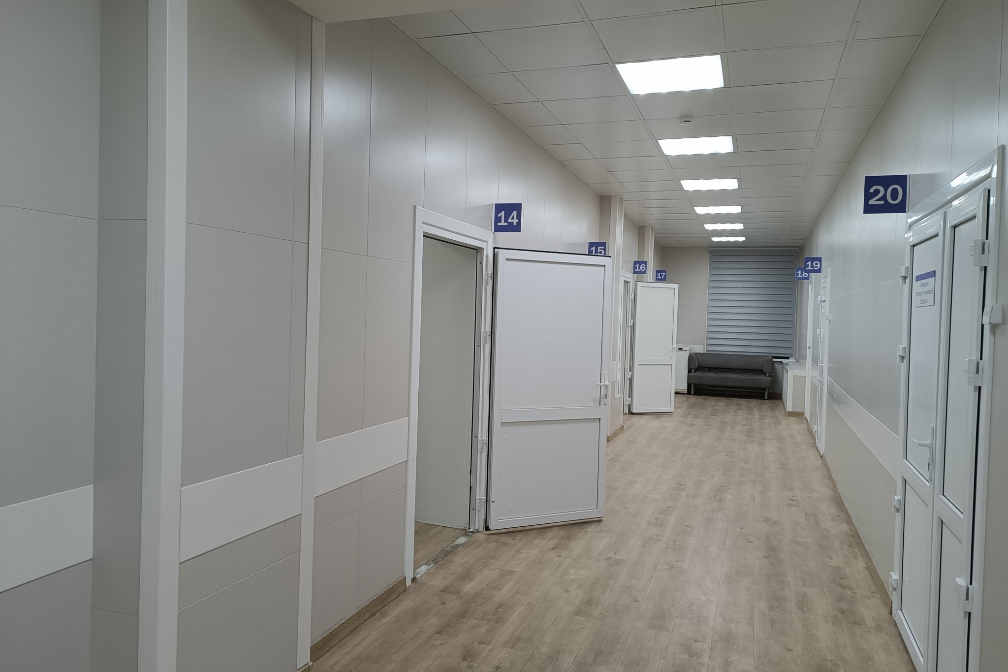 больница, врач, доктор, медицина, здравоохранение, коридор, больничный коридор, палата, кабинет Елена  Рукомеда, ИА EAOMedia