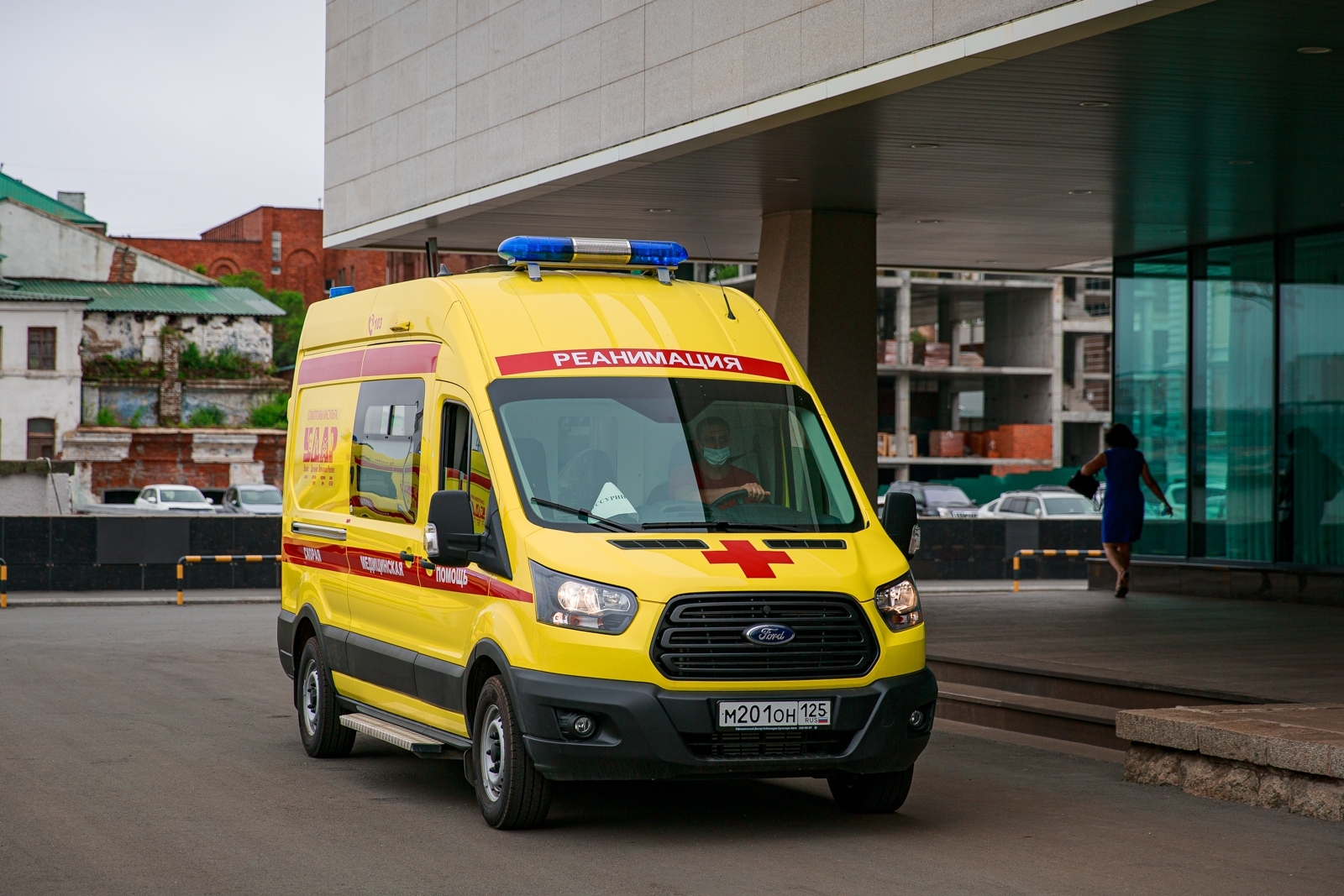 В российском городе загорелся троллейбус: пострадали четыре человека Илья Аверьянов, ИА PrimaMedia